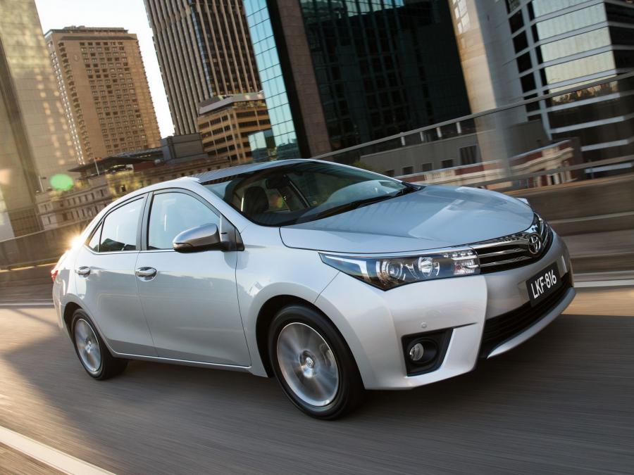  Toyota Corolla Sedan ZR 2014 года  (фото 3 из 13)